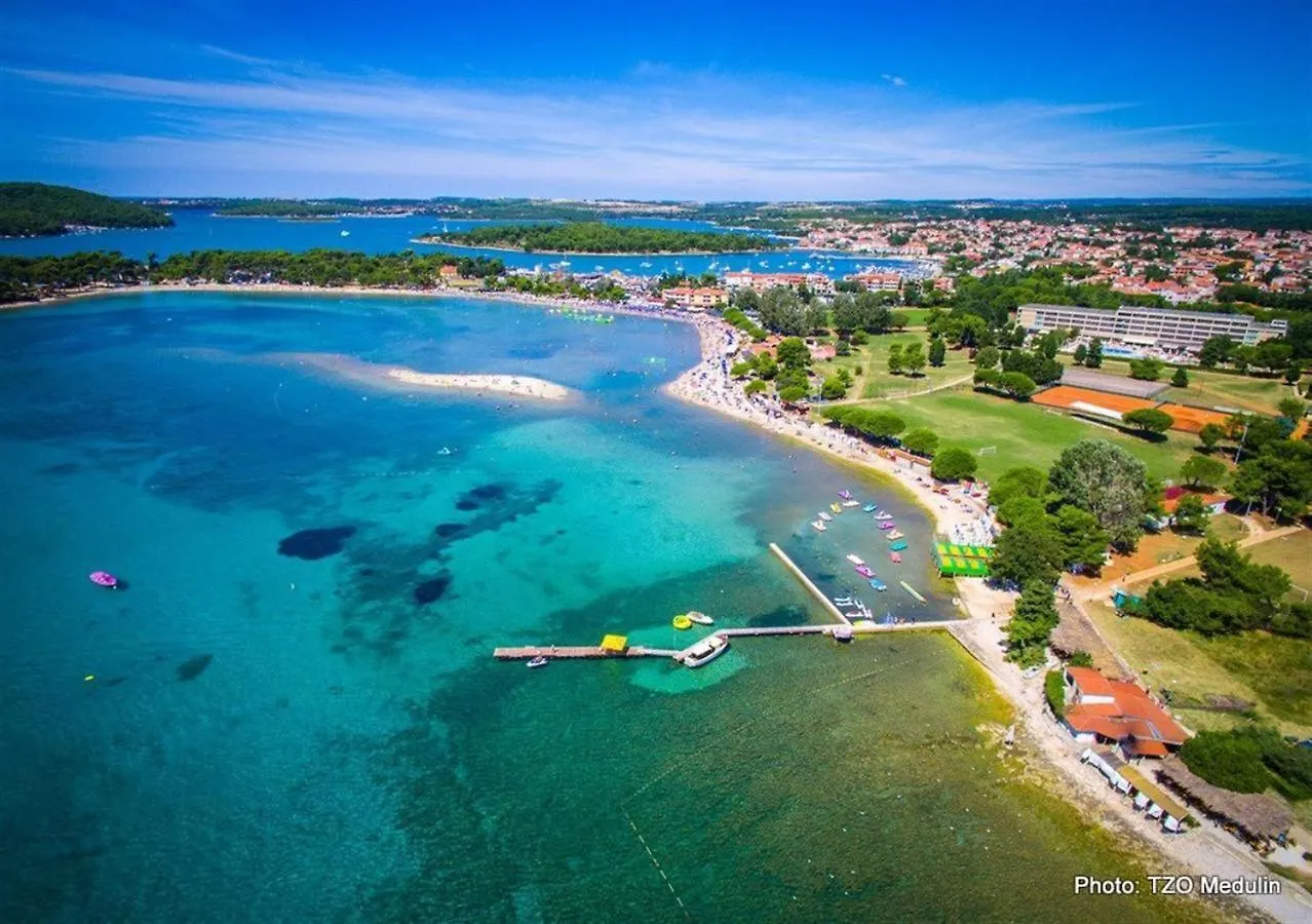Villa Green S Bazenom Μεντουλίν 0*,  Κροατία