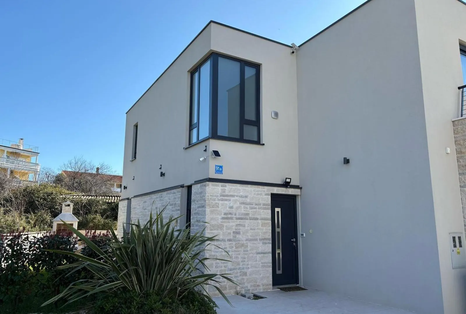 Villa Green S Bazenom Μεντουλίν